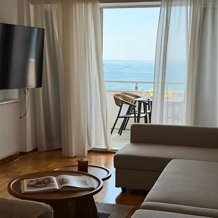Zeusbnb Penthouse Sea View Apartament